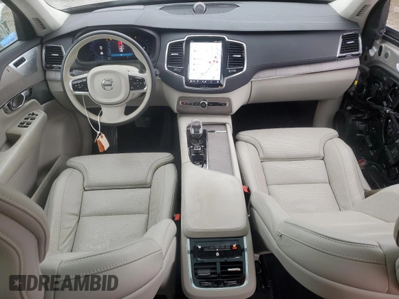 2023 Volvo XC90 Ultimate with VIN YV4062PA1P1958154, listed as a Copart auction lot 84087244 with 3,662 mi miles and Salvage Title. Bid and sale history available at carsss.com. Image 8.