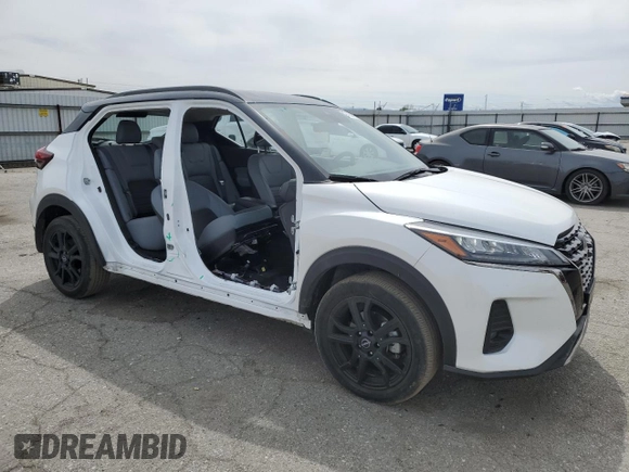 2023 Nissan Kicks SR with VIN 3N1CP5DV5PL519427, listed as a Copart auction lot 51235705 with 21,371 mi miles and Salvage Title. Bid and sale history available at carsss.com. Image 4.