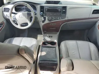 2014 Toyota Sienna XLE with VIN 5TDYK3DC2ES439353, listed as a Copart auction lot 54332275 with 130,312 mi miles and Salvage Title. Bid and sale history available at DreamBid. Image 8.