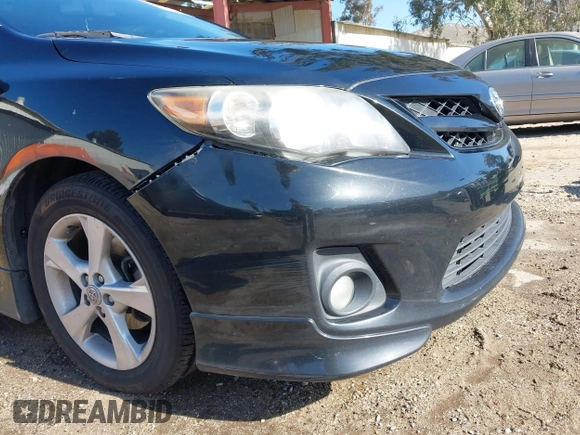2013 Toyota Corolla L with VIN 2T1BU4EE3DC115390, listed as a IAAI auction lot 41966370 with 117,367 mi miles. Bid and sale history available at carsss.com. Image 20.