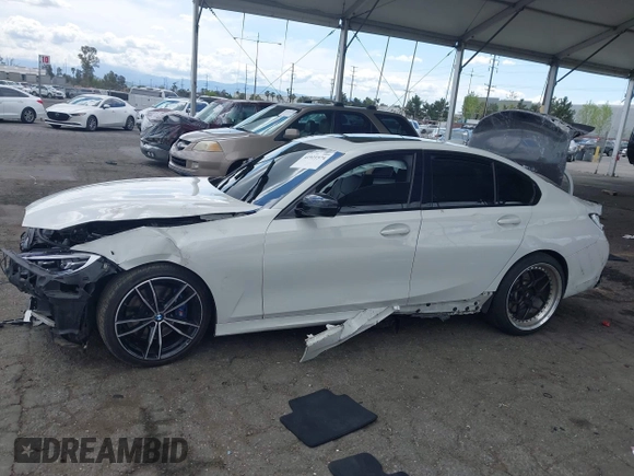 2021 BMW 3 Series M340i with VIN 3MW5U7J08M8B65417, listed as a IAAI auction lot 41921574 with 46,599 mi miles. Bid and sale history available at carsss.com. Image 15.