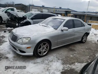2006 Mercedes-Benz S 500 with VIN WDBNG75JX6A481582, listed as a Copart auction lot 76403794 with 130,480 mi miles and Salvage Title. Bid and sale history available at carsss.com. Image 1.