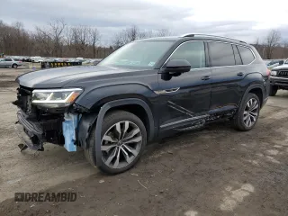 2023 Volkswagen Atlas SEL Premium R-Line с VIN 1V2FR2CA5PC552133, выставлен на аукционе Copart как лот 47933765 с пробегом 19 564 миль миль и Списание • Salvage title. История ставок и продаж доступна на DreamBid. Изображение 1.