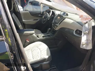 2019 Chevrolet Equinox LS with VIN 3GNAXHEV8KL400940, listed as a IAAI auction lot 41996664 with 140,430 mi miles. Bid and sale history available at carsss.com. Image 5.