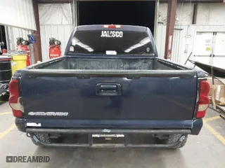 2007 Chevrolet Silverado 1500 Classic LS with VIN 2GCEK13V371177217, listed as a IAAI auction lot 41840244 with 148,211 mi miles. Bid and sale history available at carsss.com. Image 16.