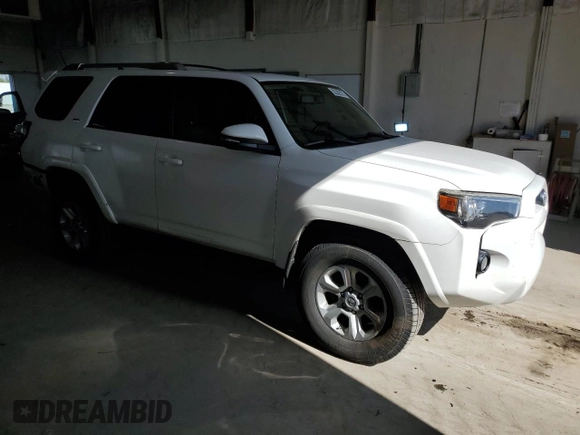 2014 Toyota 4Runner Limited with VIN JTEBU5JRXE5164742, listed as a Copart auction lot 52382975 with 161,392 mi miles and Salvage Title. Bid and sale history available at DreamBid. Image 4.