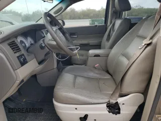 2005 Dodge Durango SLT z VIN 1D4HD48N85F562640, wystawiony jako Copart lot #47258845 z przebiegiem 250 233 mil mil oraz Szkoda całkowita • Salvage title. Historia ofert i sprzedaży dostępna na DreamBid. Obrazek 7.