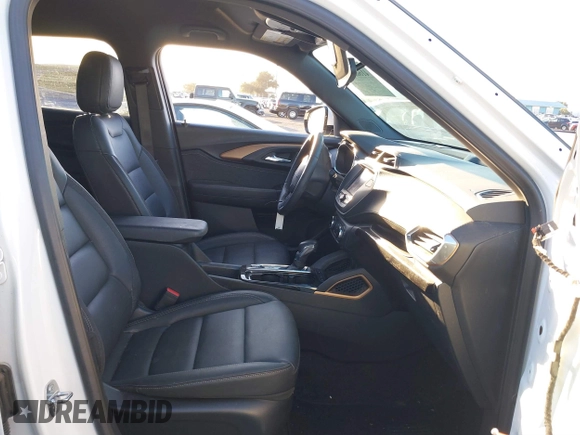 2023 Chevrolet TrailBlazer ACTIV with VIN KL79MVSL0PB110428, listed as a IAAI auction lot 41663849 with 60,605 mi miles. Bid and sale history available at carsss.com. Image 5.