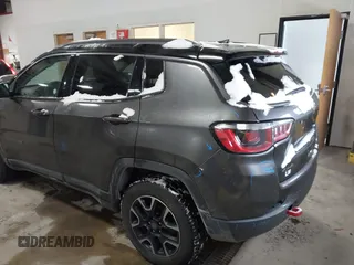 2019 Jeep Compass Trailhawk with VIN 3C4NJDDB2KT649889, listed as a IAAI auction lot 41562599 with 70,700 mi miles and . Bid and sale history available at carsss.com. Image 3.