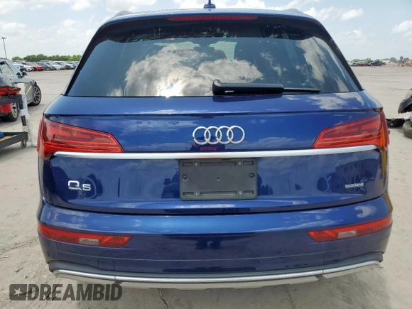 2021 Audi Q5 Premium with VIN WA1AAAFY0M2050924, listed as a Copart auction lot 61197765 with 29,723 mi miles and Salvage title. Bid and sale history available at DreamBid. Image 6.