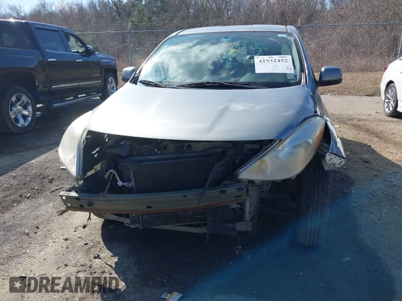 2012 Nissan Versa SL with VIN 3N1CN7AP6CL932748, listed as a IAAI auction lot 41532452 with 110,881 mi miles. Bid and sale history available at carsss.com. Image 13.