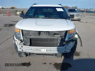 2013 Ford Explorer with VIN 1FM5K8B89DGC94444, listed as a IAAI auction lot 41872722 with 123,172 mi miles and . Bid and sale history available at carsss.com. Image 17.