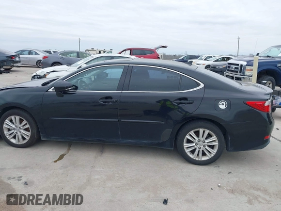 2013 Lexus ES 250 with VIN JTHBK1GG0D2051244, listed as a IAAI auction lot 41364813 with Not Provided miles and . Bid and sale history available at DreamBid. Image 14.
