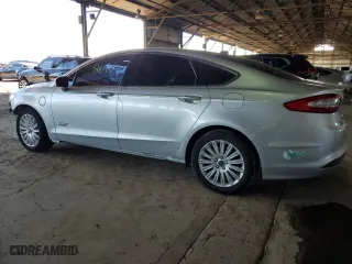 2016 Ford Fusion Energi SE Luxury with VIN 3FA6P0PUXGR304774, listed as a Copart auction lot 38334943 with 86,977 mi miles. Bid and sale history available at carsss.com. Image 2.