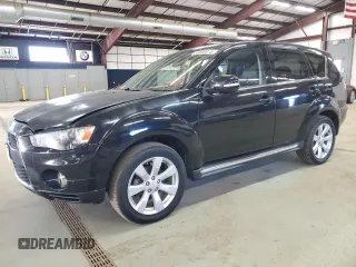 2010 Mitsubishi Outlander GT z VIN JA4JT5AX0AZ002388, wystawiony jako Copart lot #50948915 z przebiegiem 175 633 mil mil oraz Czysty tytuł • Clean title. Historia ofert i sprzedaży dostępna na DreamBid. Obrazek 1.