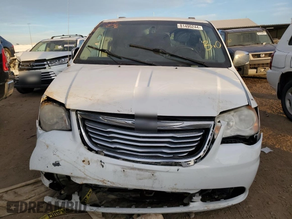 2014 Chrysler Town & Country Touring-L with VIN 2C4RC1CG7ER310737, listed as a Copart auction lot 81495244 with 129,021 mi miles and Salvage Title. Bid and sale history available at carsss.com. Image 5.