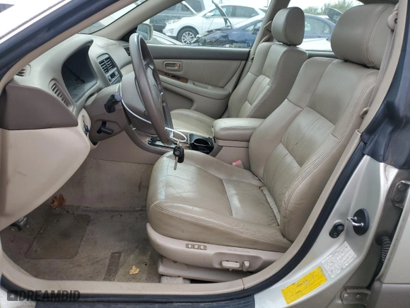 1998 Lexus ES 300 Luxury Sport Sdn with VIN JT8BF28G2W5014173, listed as a Copart auction lot 73093084 with 110,069 mi miles and Clean Title. Bid and sale history available at carsss.com. Image 7.