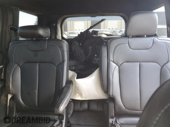 2024 Jeep Grand Cherokee Limited z VIN 1C4RJKBG9R8596962, wystawiony jako Copart lot #51302545 z przebiegiem 5 929 mil mil oraz Czysty tytuł • Clean title. Historia ofert i sprzedaży dostępna na DreamBid. Obrazek 10.