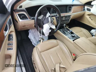 2017 Genesis G80 3.8L z VIN KMHGN4JE5HU167732, wystawiony jako Copart lot #61916625 z przebiegiem Nie podano mil oraz Szkoda całkowita • Salvage title. Historia ofert i sprzedaży dostępna na DreamBid. Obrazek 8.