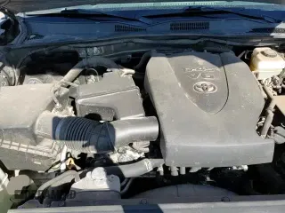 2017 Toyota Tacoma SR5 с VIN 3TMCZ5AN2HM084809, выставлен на аукционе Copart как лот 90069975 с пробегом 54 378 миль миль и Списание • Salvage title. История ставок и продаж доступна на DreamBid. Изображение 13.