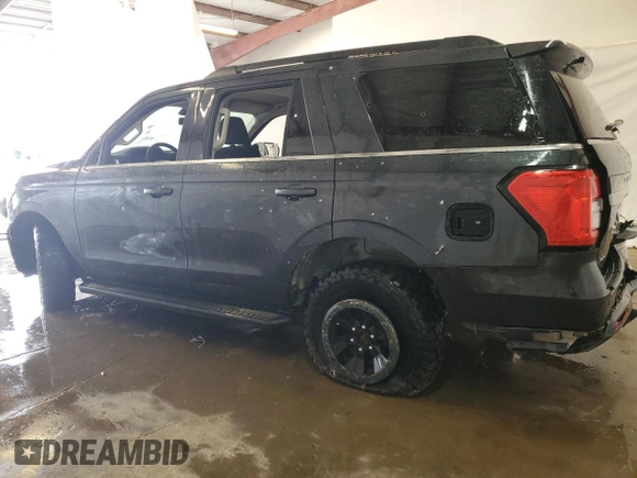 2024 Ford Expedition XLT with VIN 1FMJU1H8XREA54264, listed as a Copart auction lot 84536034 with 18,141 mi miles and Clean title. Bid and sale history available at DreamBid. Image 2.