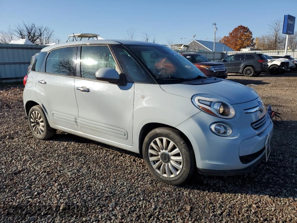 2014 FIAT 500L Easy with VIN ZFBCFABH8EZ027392, listed as a Copart auction lot 77047444 with 154,827 mi miles and Clean Title. Bid and sale history available at carsss.com. Image 4.
