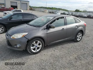 2012 Ford Focus SE with VIN 1FAHP3F27CL335046, listed as a Copart auction lot 55235175 with 128,119 mi miles and Salvage title. Bid and sale history available at DreamBid. Image 1.