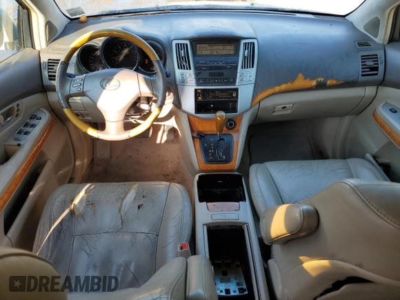 2006 Lexus RX with VIN 2T2GA31U66C045145, listed as a Copart auction lot 73037074 with 247,382 mi miles and Salvage Title. Bid and sale history available at carsss.com. Image 8.