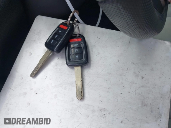 2020 Honda Civic LX z VIN 2HGFC2F60LH596396, wystawiony jako IAAI lot #42354812 z przebiegiem 62 082 mil mil oraz . Historia ofert i sprzedaży dostępna na DreamBid. Obrazek 11.