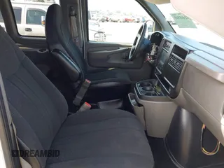 2006 Chevrolet Express Passenger with VIN 1GAHG35U061192639, listed as a IAAI auction lot 42465565 with 208,587 mi miles and . Bid and sale history available at DreamBid. Image 5.