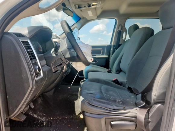 2017 Ram 2500 SLT z VIN 3C6TR5DT2HG651892, wystawiony jako Copart lot #61003895 z przebiegiem 211 057 mil mil oraz Szkoda całkowita • Salvage title. Historia ofert i sprzedaży dostępna na DreamBid. Obrazek 7.
