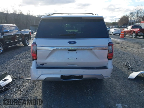2019 Ford Expedition Max Platinum with VIN 1FMJK1MTXKEA53377, listed as a IAAI auction lot 41581972 with 68,022 mi miles and . Bid and sale history available at DreamBid. Image 16.