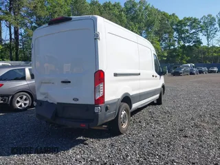 2020 Ford Transit Cargo с VIN 1FTBR1CG7LKB35143, выставлен на аукционе IAAI как лот 42353601 с пробегом 118 549 миль миль и . История ставок и продаж доступна на DreamBid. Изображение 4.
