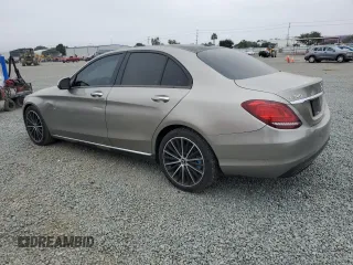 2020 Mercedes-Benz C 300 with VIN WDDWF8DBXLR531683, listed as a Copart auction lot 60131475 with 64,797 mi miles and Salvage title. Bid and sale history available at DreamBid. Image 2.