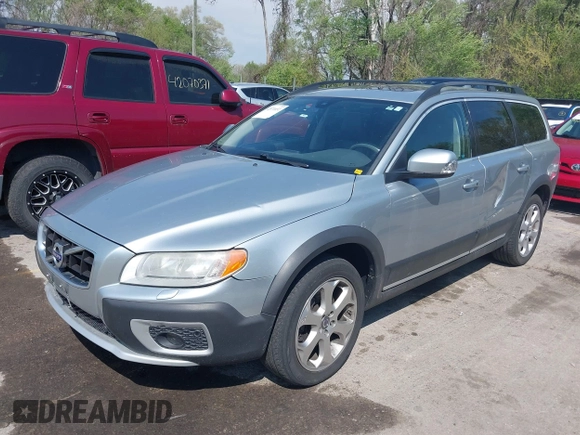 2010 Volvo XC70 3.0T with VIN YV4992BZ6A1084760, listed as a IAAI auction lot 42071652 with 175,730 mi miles and . Bid and sale history available at DreamBid. Image 17.
