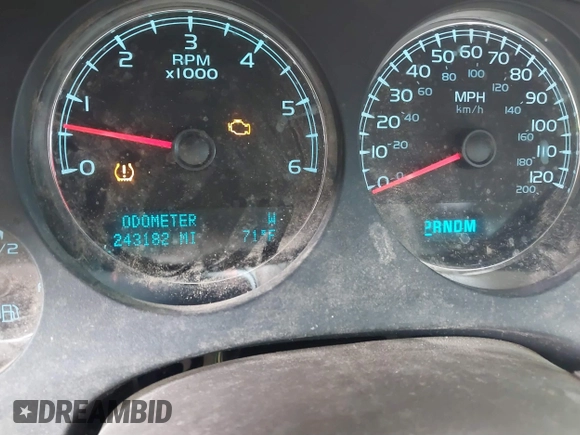 2009 Chevrolet Silverado 1500 with VIN 3GCEC33J79G169282, listed as a IAAI auction lot 41387505 with 243,182 mi miles and . Bid and sale history available at DreamBid. Image 7.