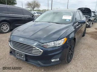 2020 Ford Fusion SE with VIN 3FA6P0HD3LR222152, listed as a IAAI auction lot 41615997 with 107,119 mi miles. Bid and sale history available at carsss.com. Image 2.