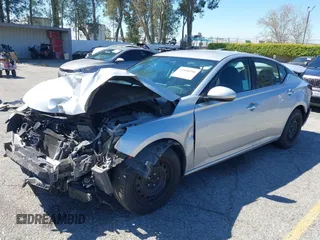 2019 Nissan Altima S with VIN 1N4BL4BV2KC226614, listed as a IAAI auction lot 41868990 with 97,288 mi miles and . Bid and sale history available at carsss.com. Image 18.