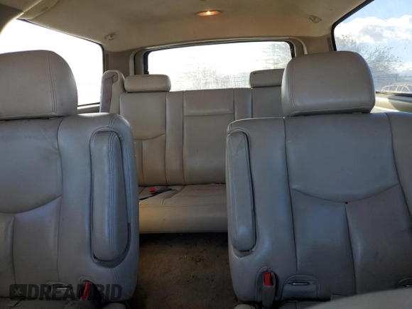 2004 Chevrolet Suburban Z71 with VIN 3GNFK16Z24G262479, listed as a Copart auction lot 43009035 with 235,865 mi miles and Salvage Title. Bid and sale history available at carsss.com. Image 10.