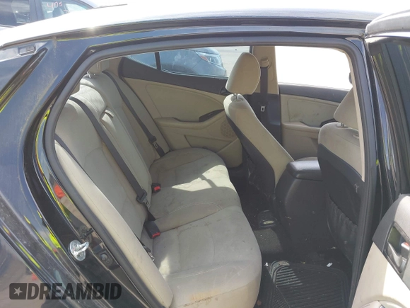 2014 Kia Optima LX z VIN 5XXGM4A76EG280177, wystawiony jako IAAI lot #41758232 z przebiegiem 95 000 mil mil oraz . Historia ofert i sprzedaży dostępna na DreamBid. Obrazek 8.