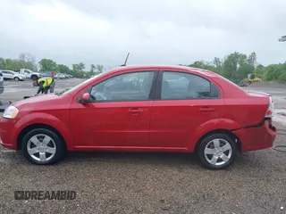 2010 Chevrolet Aveo 1LT with VIN KL1TD5DE3AB050201, listed as a IAAI auction lot 42330603 with 47,898 mi miles and . Bid and sale history available at DreamBid. Image 14.