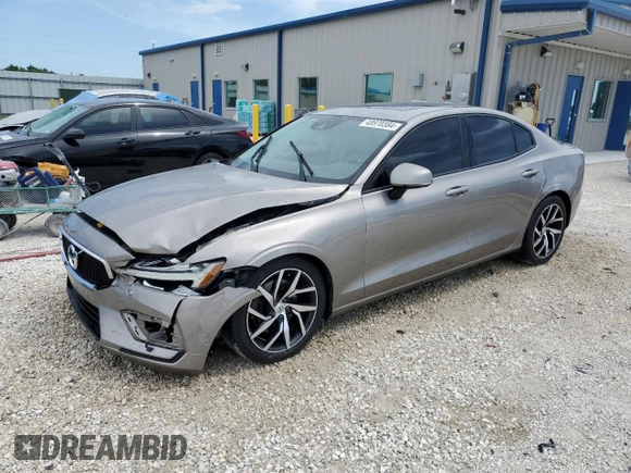 2019 Volvo S60 Momentum with VIN 7JR102FK6KG009242, listed as a Copart auction lot 48970384 with 37,002 mi miles. Bid and sale history available at carsss.com. Image 1.