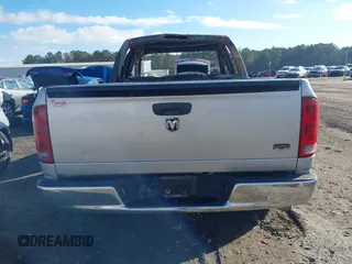 2006 Dodge 1500 SLT with VIN 1D7HA18206J239438, listed as a IAAI auction lot 41224505 with Not Provided miles and . Bid and sale history available at carsss.com. Image 17.