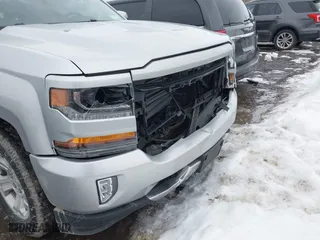 2018 Chevrolet Silverado 1500 LT with VIN 2GCVKREC5J1107722, listed as a IAAI auction lot 41695194 with 82,969 mi miles. Bid and sale history available at carsss.com. Image 18.