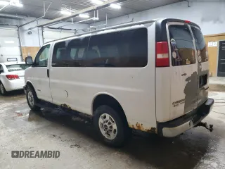 2006 Chevrolet Express Passenger z VIN 1GAHG35U061177638, wystawiony jako Copart lot #83433844 z przebiegiem 115 434 mil mil oraz Czysty tytuł • Clean title. Historia ofert i sprzedaży dostępna na DreamBid. Obrazek 2.