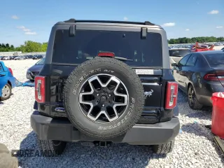 2021 Ford Bronco z VIN 1FMDE5APXMLA63439, wystawiony jako Copart lot #58100614 z przebiegiem 42 973 mil mil oraz Szkoda całkowita • Salvage title. Historia ofert i sprzedaży dostępna na DreamBid. Obrazek 6.