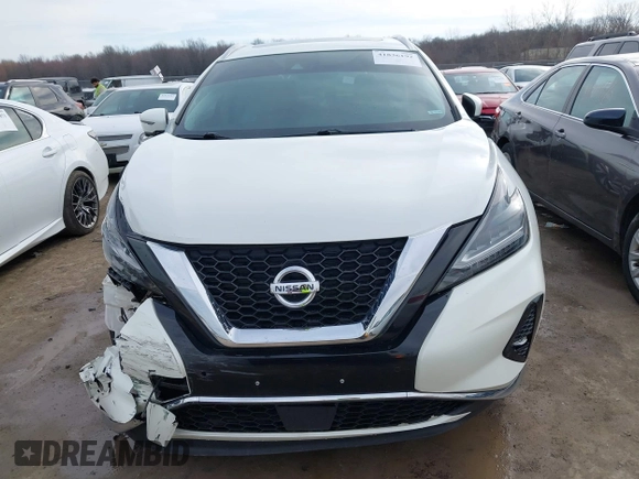 2019 Nissan Murano S with VIN 5N1AZ2MS0KN111800, listed as a IAAI auction lot 41836192 with 81,764 mi miles. Bid and sale history available at carsss.com. Image 12.