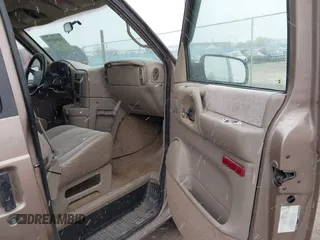 1997 Chevrolet Astro z VIN 1GNDM19W7VB232813, wystawiony jako IAAI lot #42046310 z przebiegiem Nie podano mil oraz . Historia ofert i sprzedaży dostępna na DreamBid. Obrazek 5.