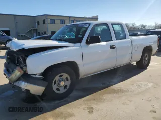 2003 Chevrolet Silverado 1500 with VIN 2GCEC19T631380406, listed as a Copart auction lot 86664054 with 181,921 mi miles and Salvage Title. Bid and sale history available at carsss.com. Image 1.