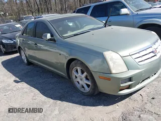 2005 Cadillac STS z VIN 1G6DW677450217535, wystawiony jako IAAI lot #41760469 z przebiegiem Nie podano mil oraz . Historia ofert i sprzedaży dostępna na DreamBid. Obrazek 1.